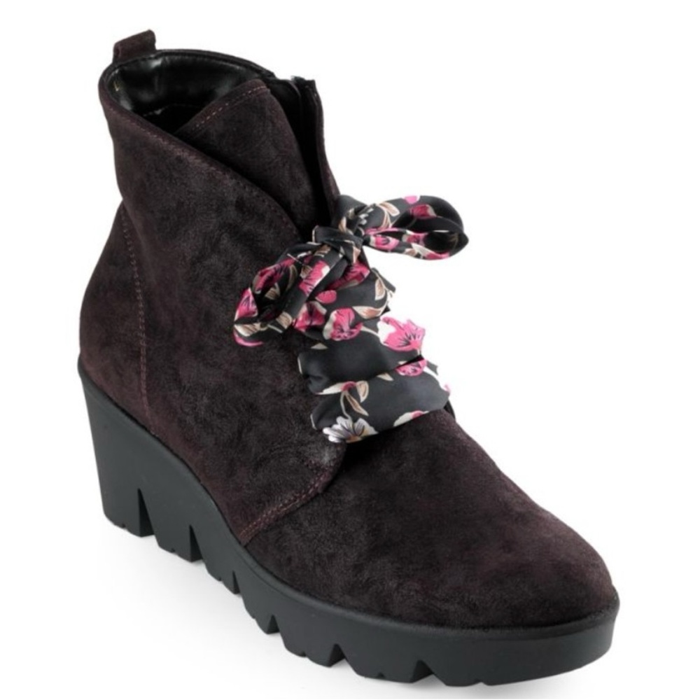 Waldlaufer European Comfortable Wedge Boot